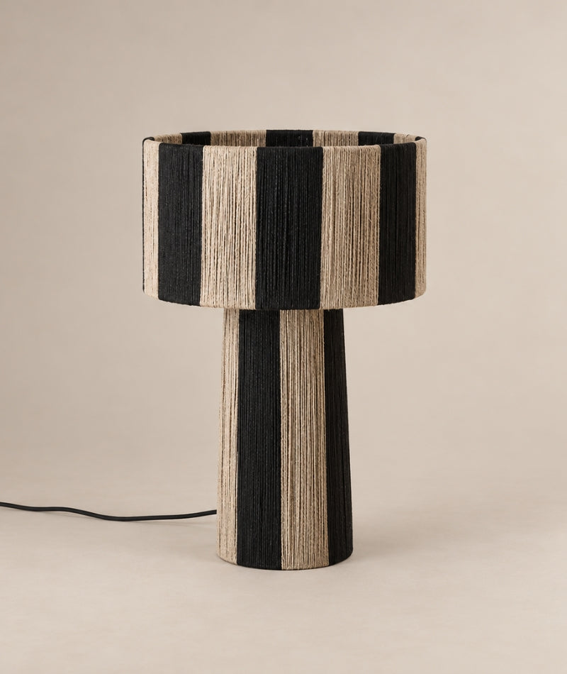 Jullan Bordslampa Svart/ Natur
