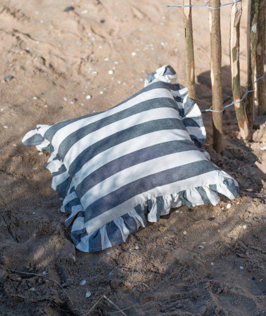 Amalia Kuddfodral volang Svart