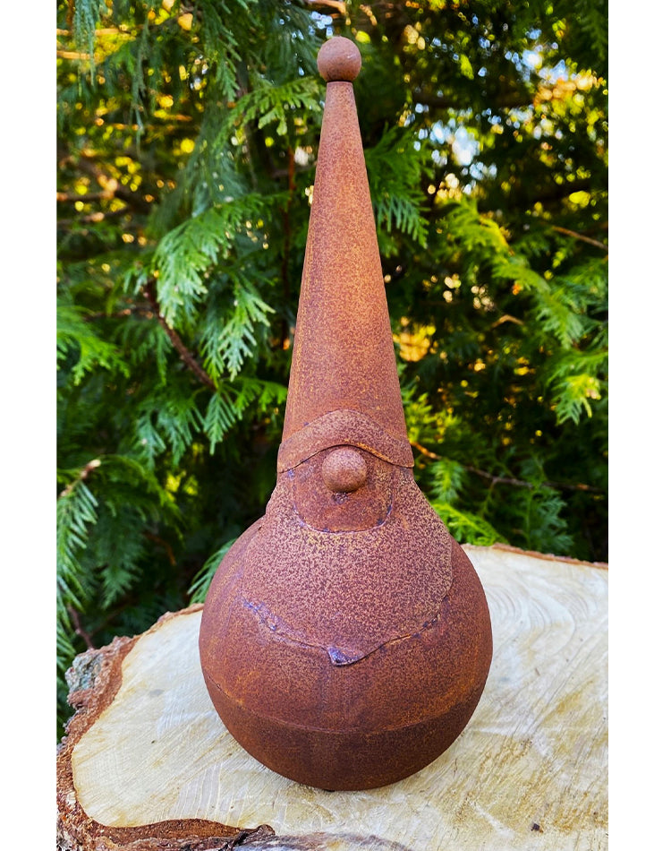 Tomtenisse i rostfinish