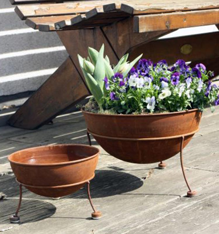 Rostfat med ben Ø20 cm