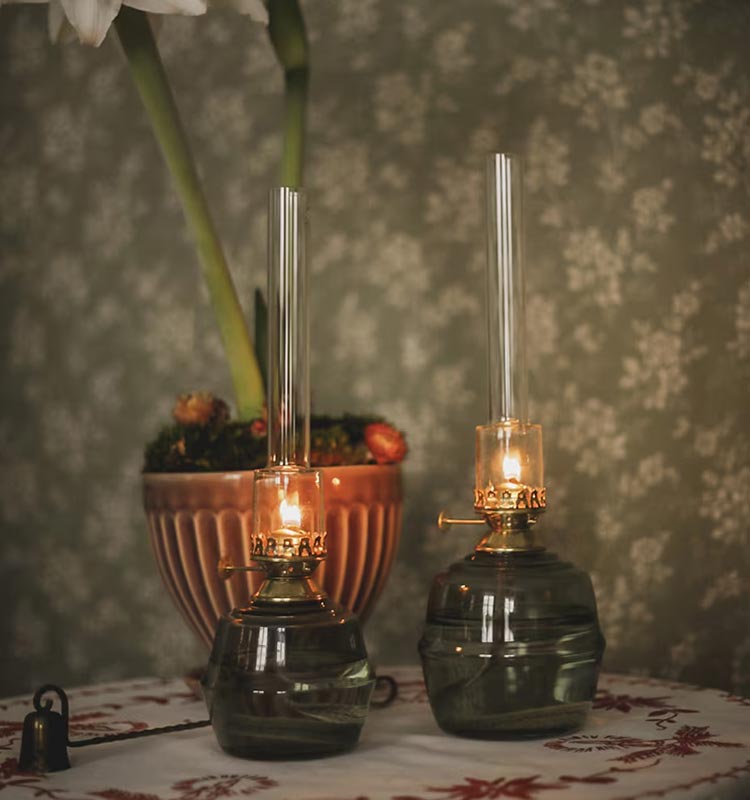 Fotogenlampa Majken Grön Mässing Stor