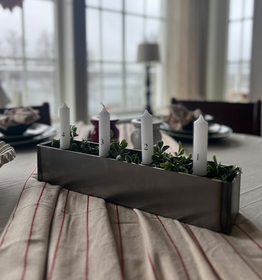 Ljuslåda Anneli - Liten med ljushållare 4 st