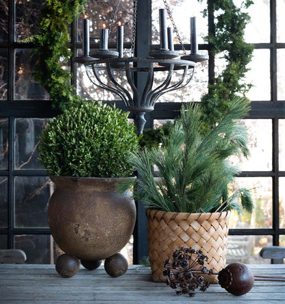 Anya Kruka Rost med kulfötter 34x39 cm